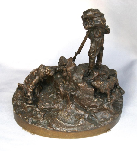 Скульптура кабинетная "Случай на карауле". 1870-1880-е гг. Спб. Скульптура кабинетная "Случай на карауле". 1870-1880-е гг. Спб.