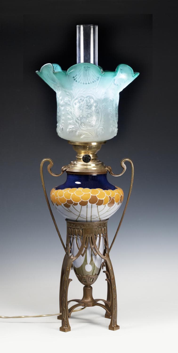 Настольная лампа. Модерн. - Осветительные приборы