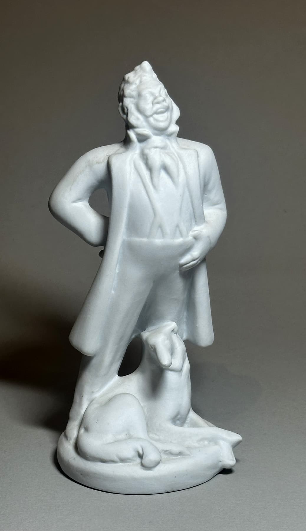 Фигурка Ноздрев, автор ЛФЗ (Ленинградский фарфоровый завод) (1925-2005), Антикварный фарфор